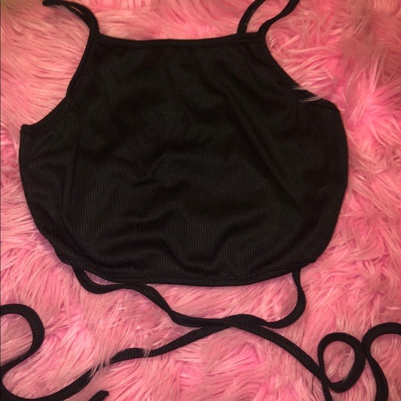 Brand New! Baddie Criss - Cross Crop Top😍 - Picture 5 of 5